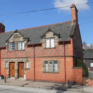 Overleigh Apartment