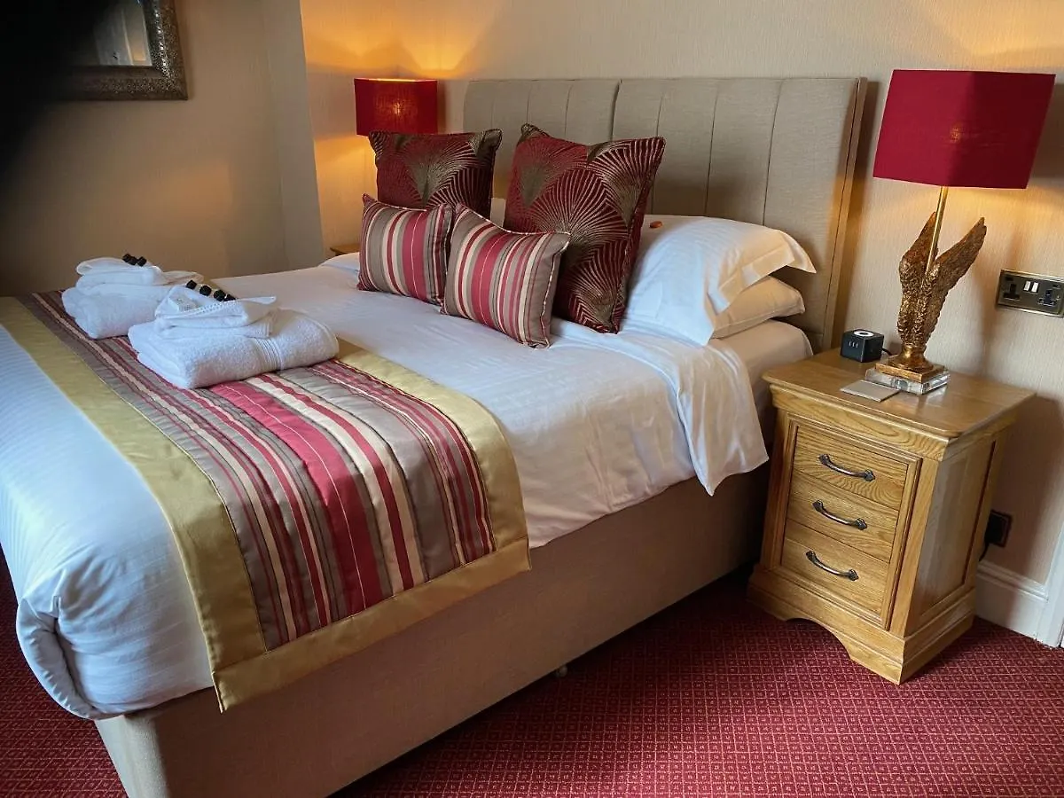 Chester House Guest House 5*,