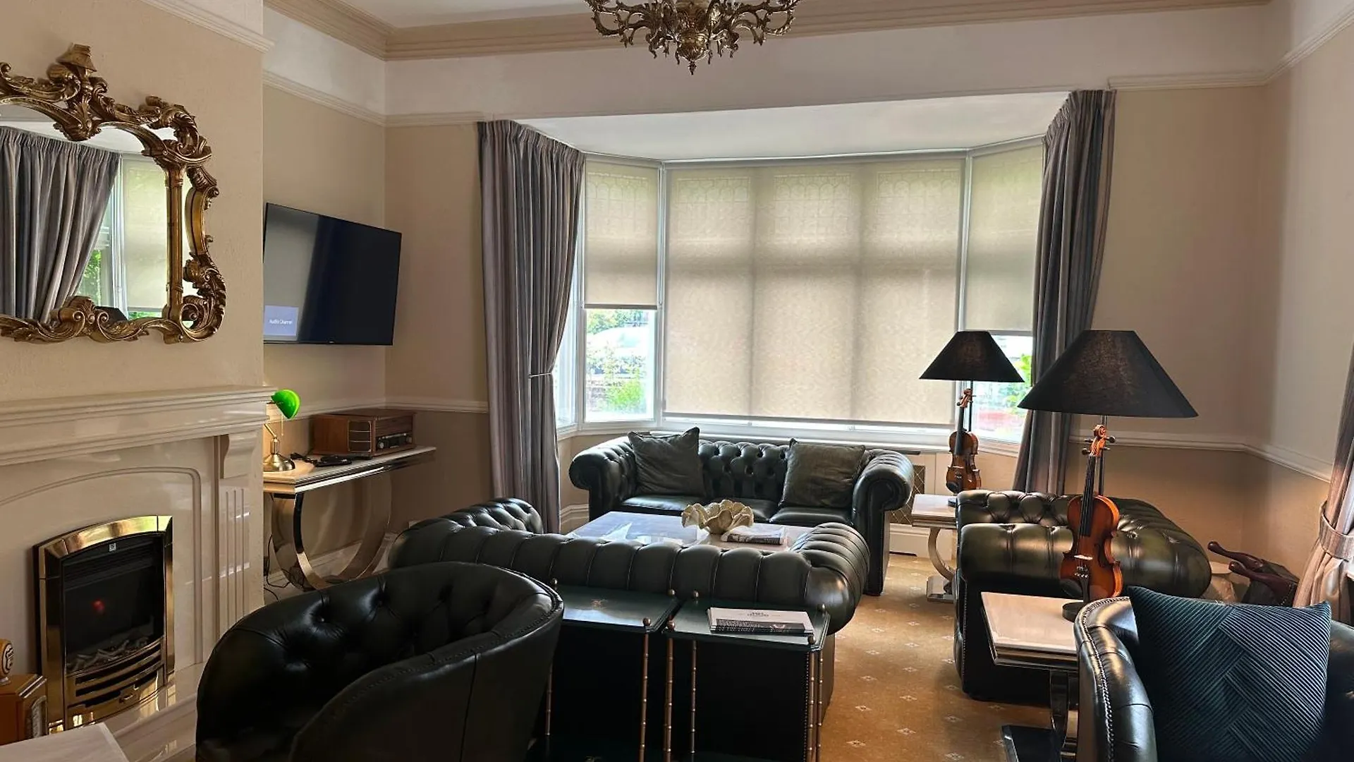 Chester House Guest House Bed & Breakfast