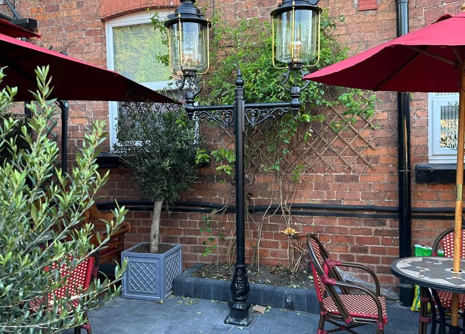 Chester House Guest House 5*,
