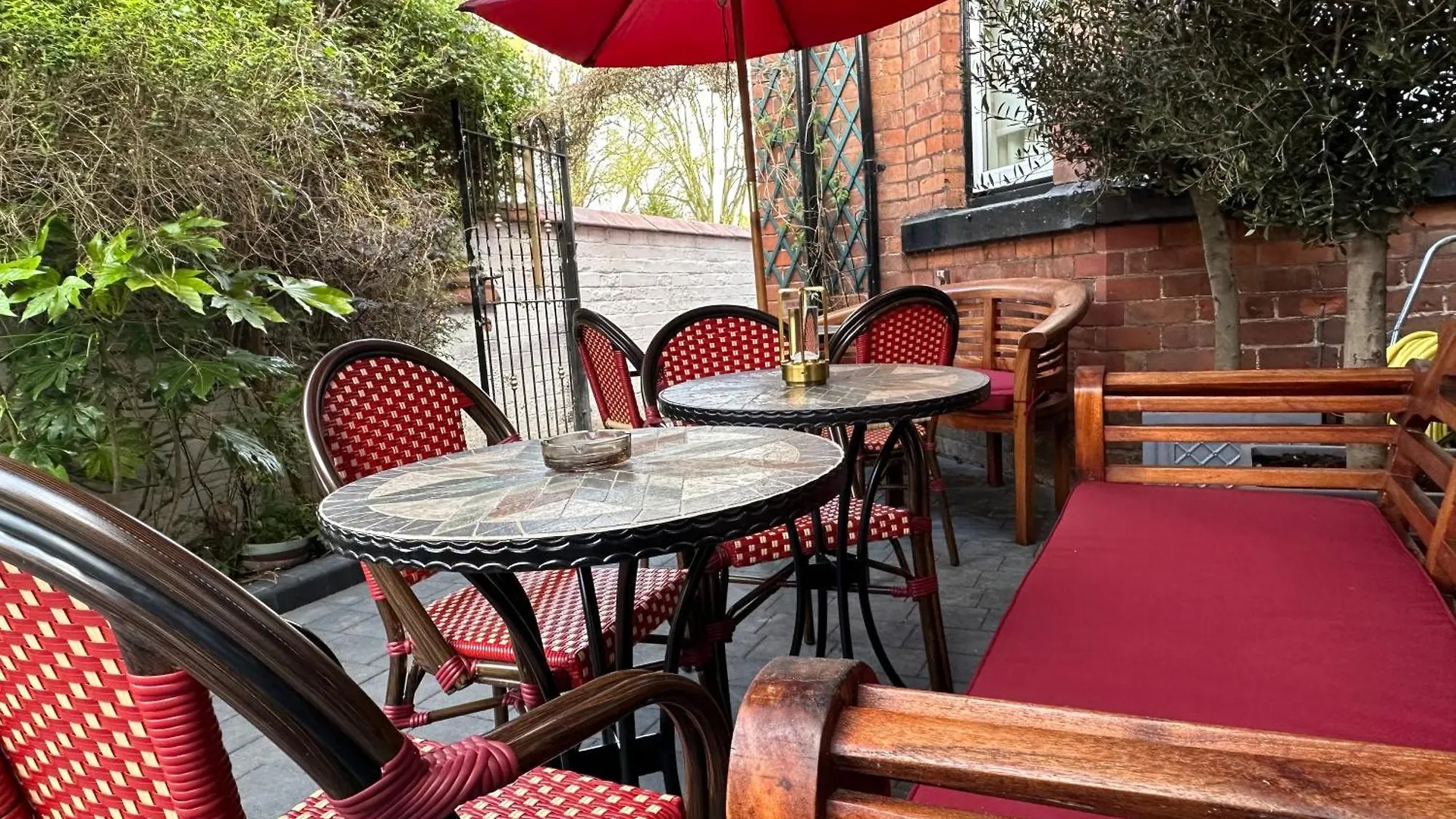 Chester House Guest House
